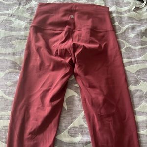 Lululemon Size 4 25’ length Mulled Wine leggings